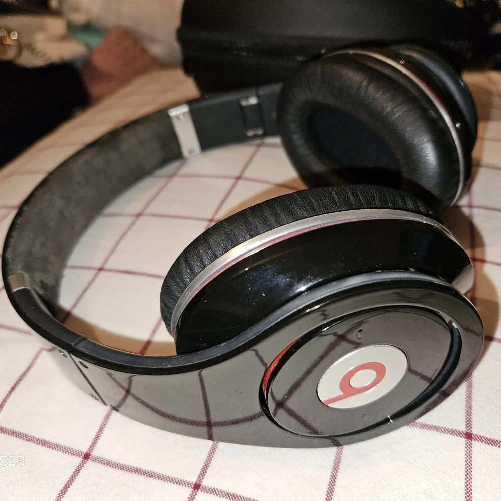 Beats - Picture 4 of 5